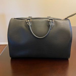 Louis Vuitton Speedy 30 in Epi Leather